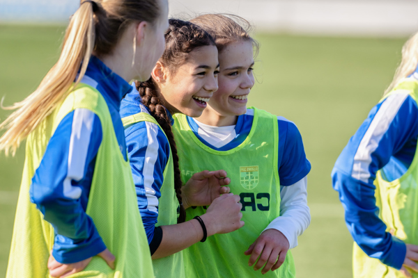 DSC 6473 Bewerktcse VOETBAL MEIDEN