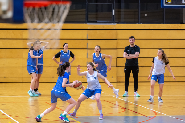 DSC 5577 BASKETBAL